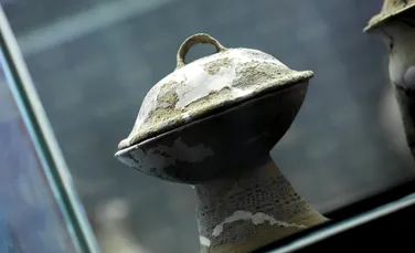 Arheologii au găsit bere veche de mii de ani în apropiere de Marele Zid Chinezesc