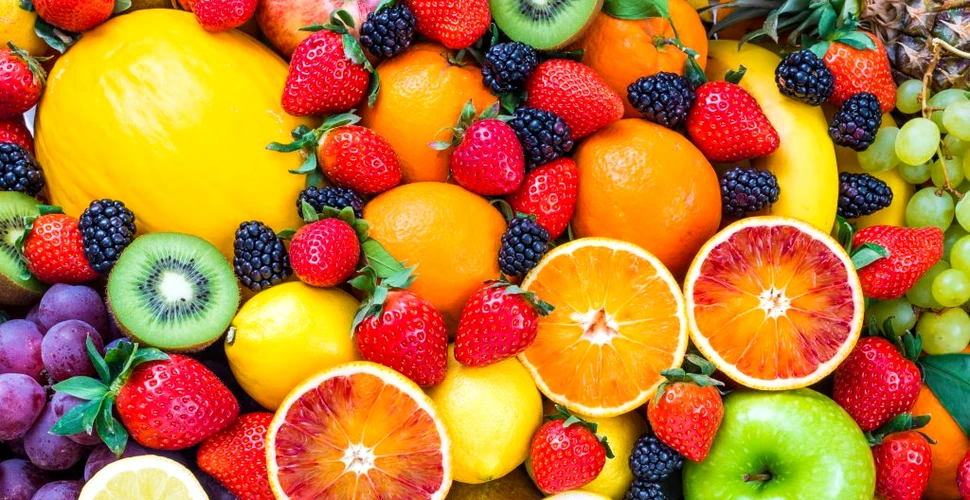 Fructele și legumele care conțin cele mai multe pesticide. Cât de periculoase pot fi?
