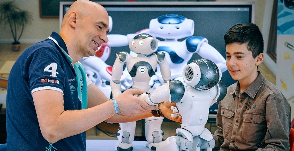 Nao, robotul terapeut care poate ajuta copiii cu autism din România