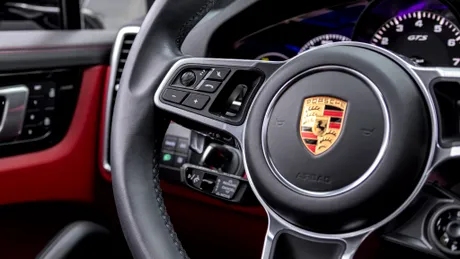 Cum încearcă germanii de la Porsche să facă față crizei din industria auto?