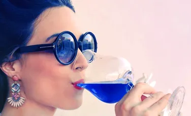 O băutură electrizantă, vinul albastru, a fost introdusă în Europa – FOTO