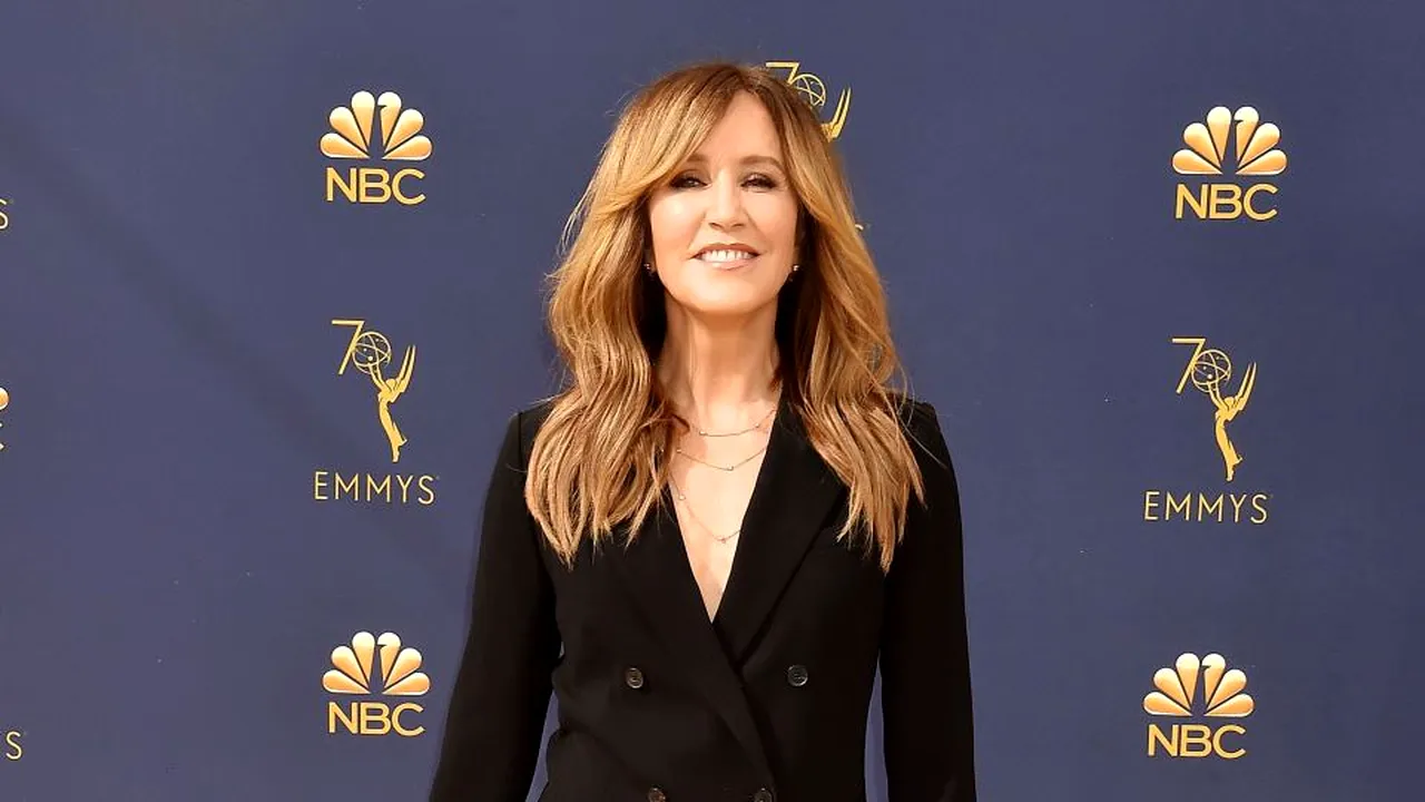 1-felicity-huffman-hepta 