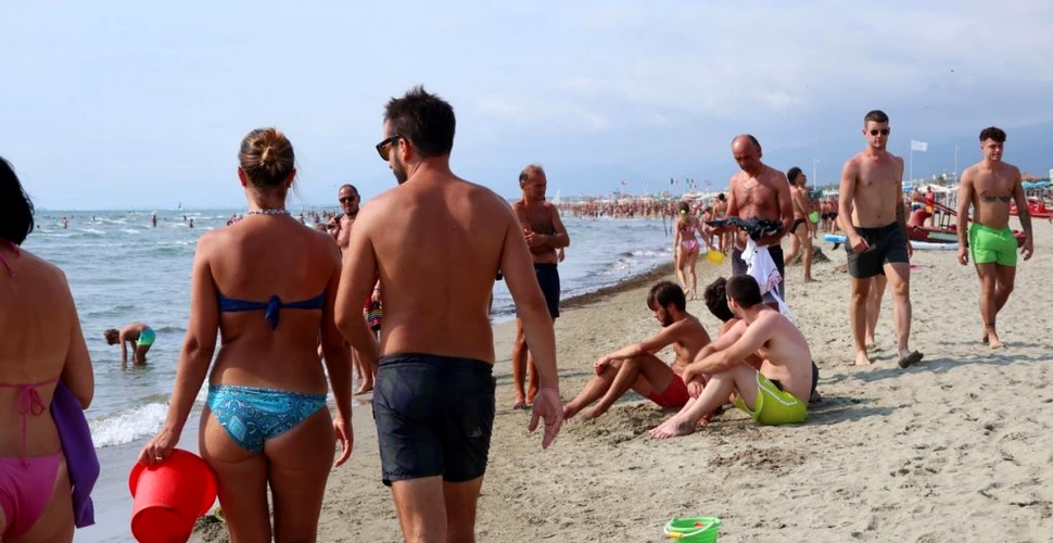 Turiştii de pe plajele din Italia, verificați dacă au temperatură cu ajutorul dronelor