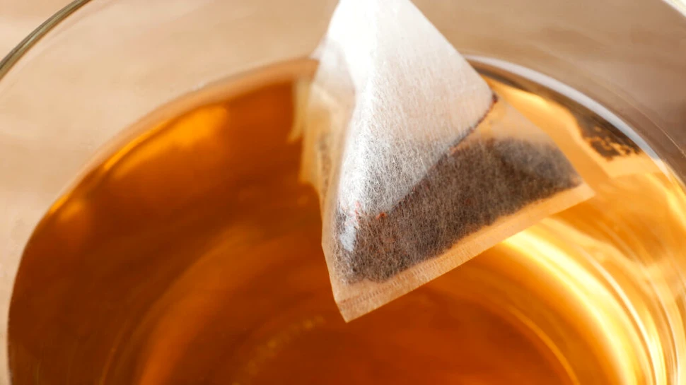 Ceaiul negru, verde sau alb elimină metale grele din apă, arată un studiu