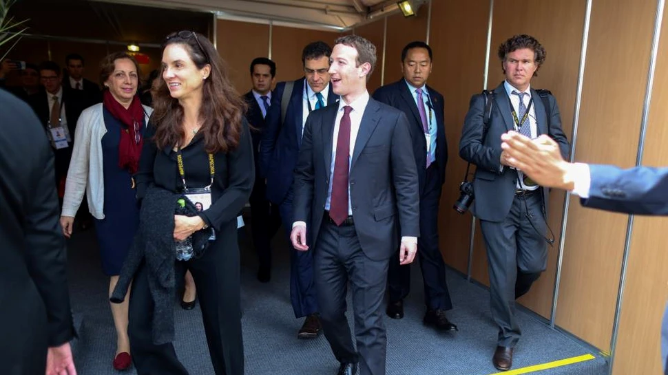 Declaraţiile lui Mark Zuckerberg cu privire la scurgerea de date a Facebook. ”A fost greşeala mea”