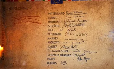Tratatul de la Maastricht, documentul care stă la baza Uniunii Europene de astăzi