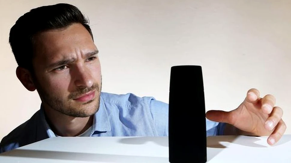 Cel ”mai negru” material e istorie. A fost inventat altul cu o culoare mult mai închisă – VIDEO