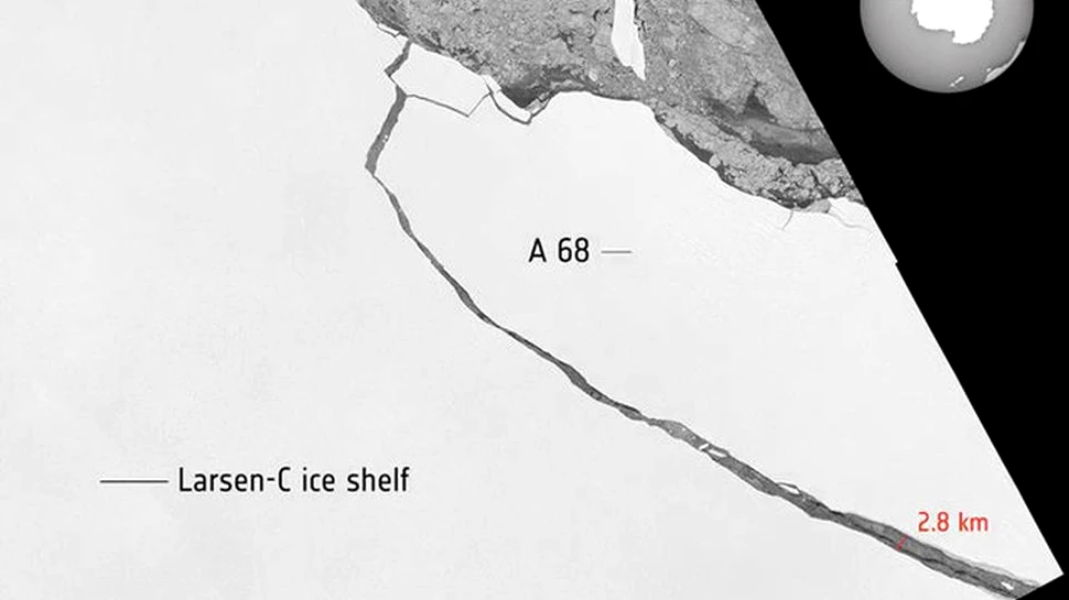 Ce se întâmplă cu aisbergul MASIV desprins din calota Larsen C. Experţii susţin că o nouă crevasă ar putea destabiliza calota