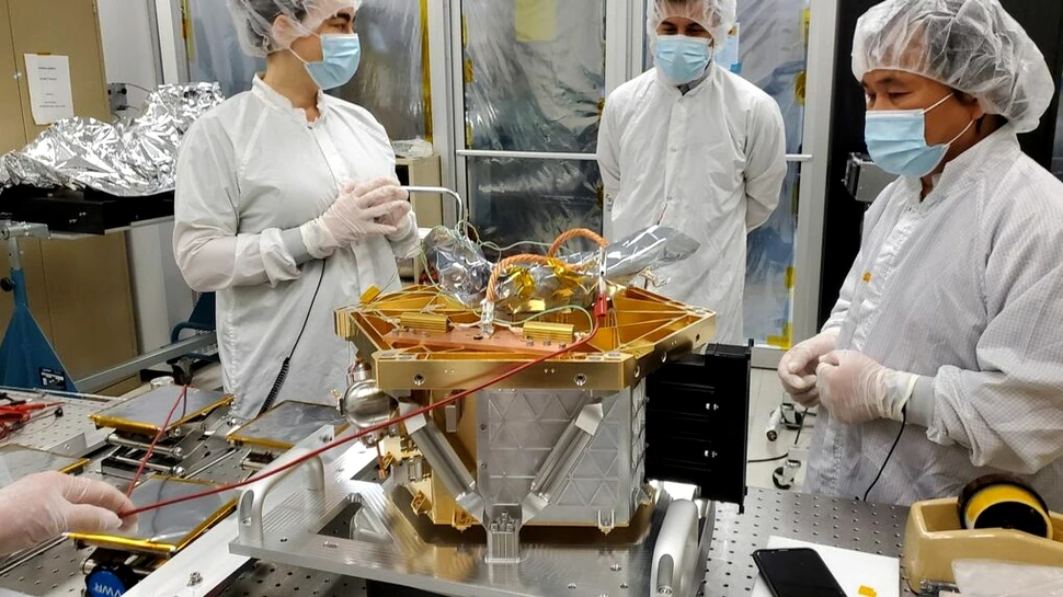 Lunar Trailblazer, misiunea care va studia proprietățile apei de pe Lună, aproape de lansare
