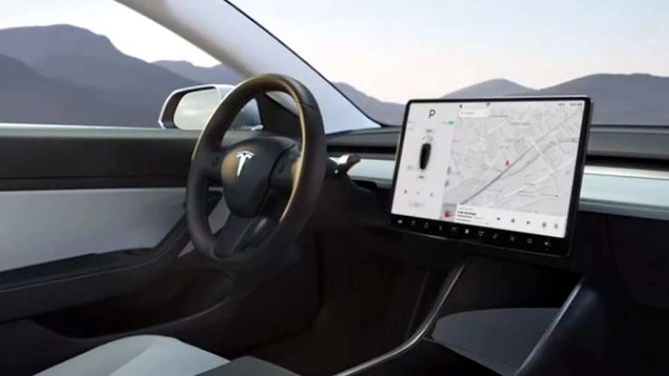 Prima staţie de tip „Supercharger” de la Tesla din Bucureşti