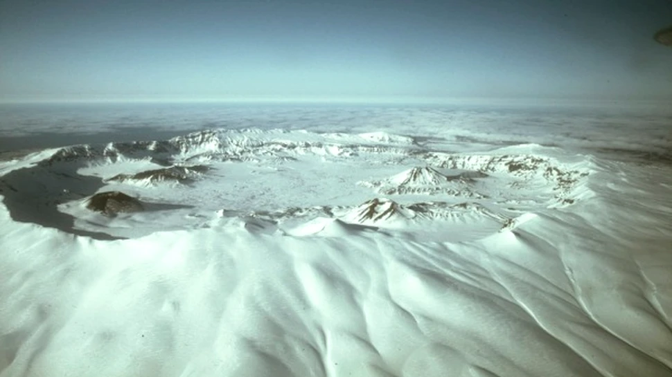 S-a trezit vulcanul Okmok din Alaska