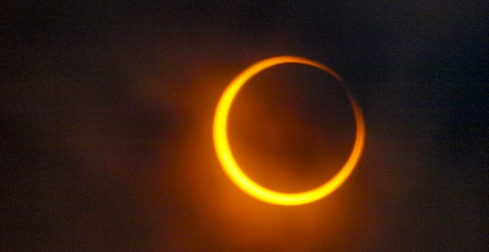 Eclipsă parțială de Soare, vizibilă din România. Când are loc?