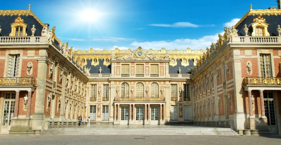 Opulenţa palatului Versailles a contribuit la izbucnirea Revoluţiei Franceze