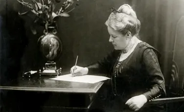 Selma Lagerlof, prima scriitoare recompensată cu Nobel pentru Literatură. Cea mai cunoscută pentru romanul „Minunata Călătorie a lui Nils Holgersson”