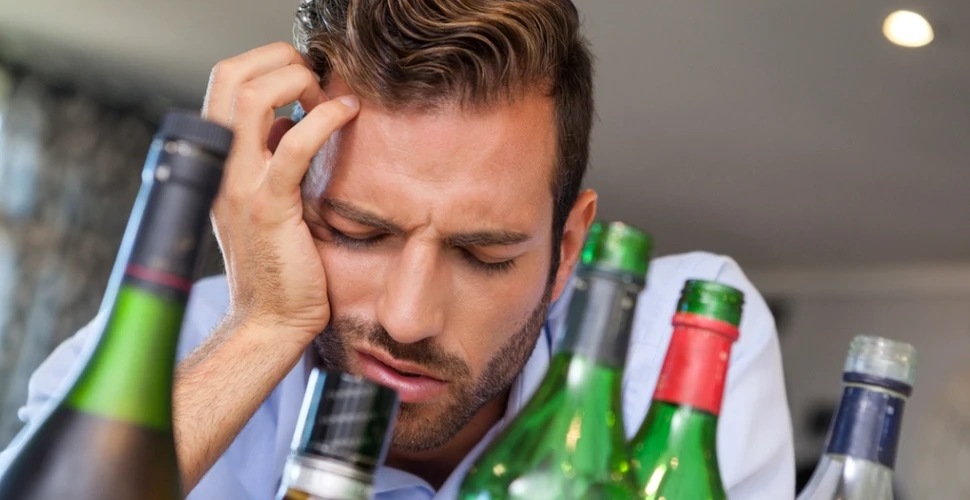 Consumul frecvent de alcool poate afecta pe termen lung masa osoasă a tinerilor