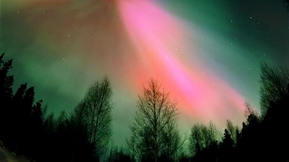 Secretul Aurorei Boreale? Tornadele electrice