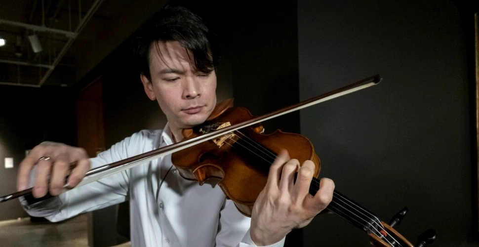 O vioară Stradivarius din 1714, vândută cu 11 milioane de dolari la o licitație