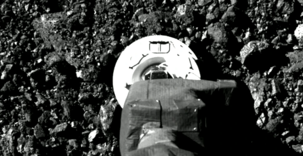 Imagini în premieră de la NASA: Momentul în care OSIRIS-REx colectează o mostră de pe suprafața asteroidului Bennu