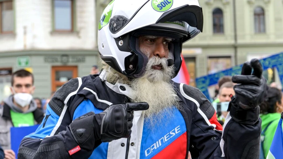 100 de zile pentru salvarea solului. Un important lider spiritual al Indiei trage un semnal de alarmă