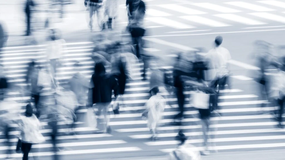 Câți dintre europeni simt că țara în care trăiesc este amenințată?