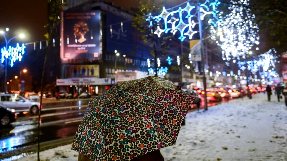 Cât au costat luminiţele de Crăciun din Capitală în acest an