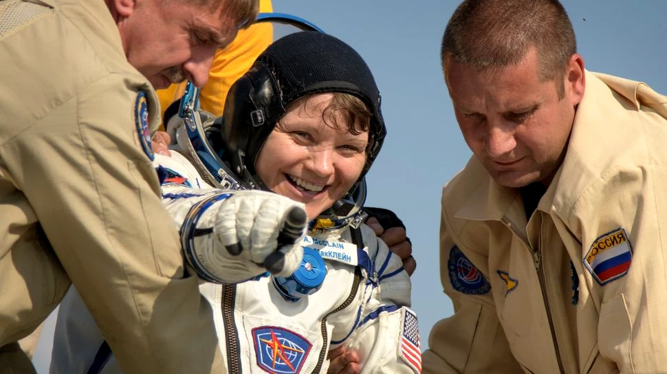 NASA plănuieşte ca în următorii cinci ani să ducă pe Lună prima femeie