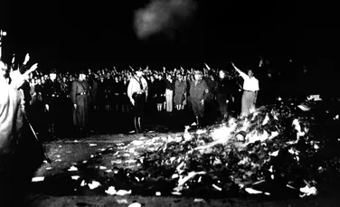 Cele mai faimoase opere literare arse de naziști. Cărți interzise care au supraviețuit istoriei