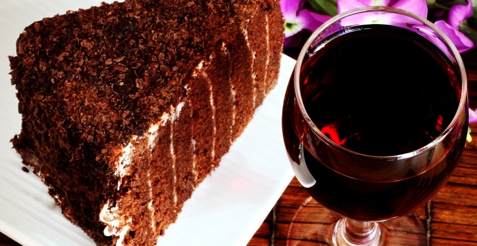 Oamenii ne ştiinţă ne oferă noi motive pentru a consuma ciocolată şi vin roşu