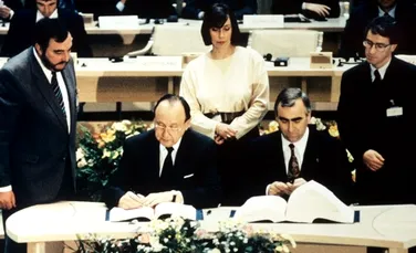 Tratatul de la Maastricht, documentul care stă la baza Uniunii Europene de astăzi
