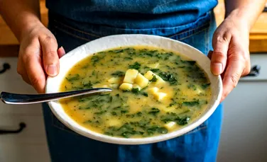 Mit sau adevăr: De ce nu este bine să mănânci stând în picioare?