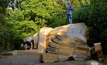 Sculpturile din Copenhaga, modul prin care un tânăr a reuşit să recicleze