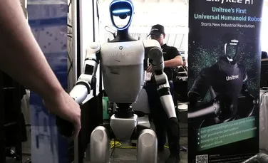 Un robot umanoid a speriat spectatorii la un eveniment din China