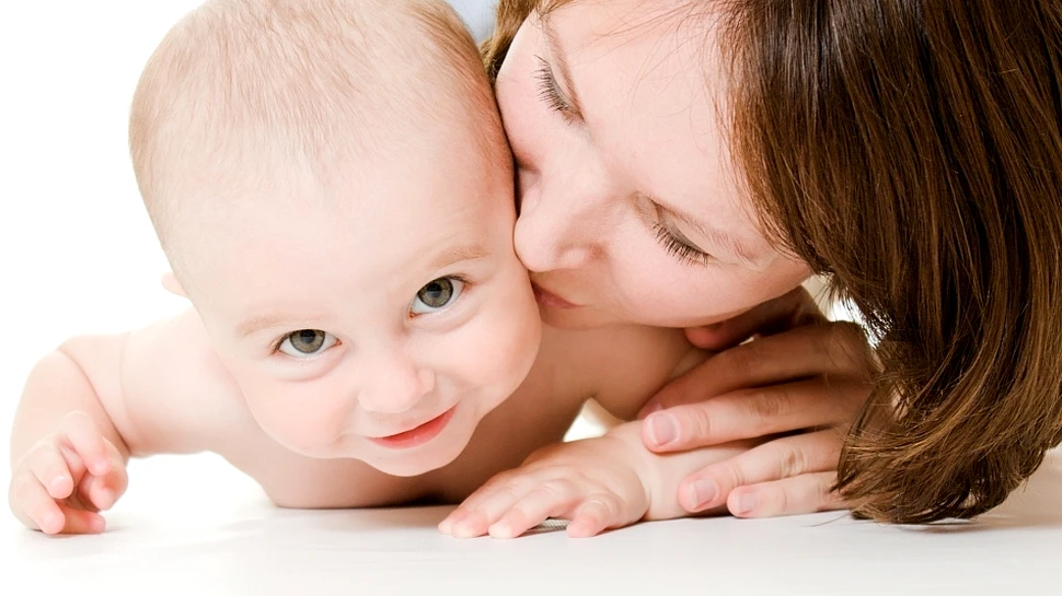 Bebeluşul tău suferă de colici? Cercetătorii au descoperit o legătură cu migrenele şi un potenţial tratament