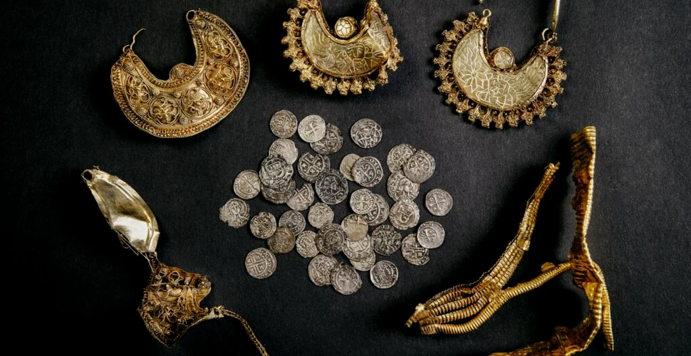 Bijuterii medievale de aur și argint, îngropate în urmă cu 800 de ani, au fost descoperite în Olanda