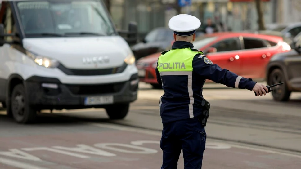 Câți dintre români recunosc că traversează strada neregulamentar?