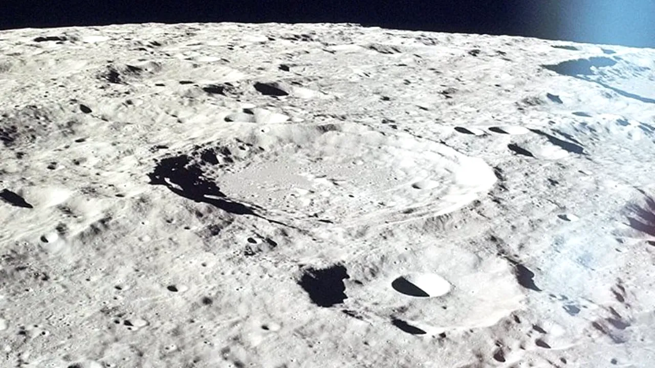 1-moonii 