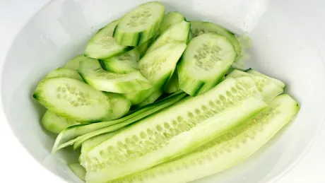 Ce legumă să mâncăm vara pentru somn mai odihnitor și stare de spirit mai bună?
