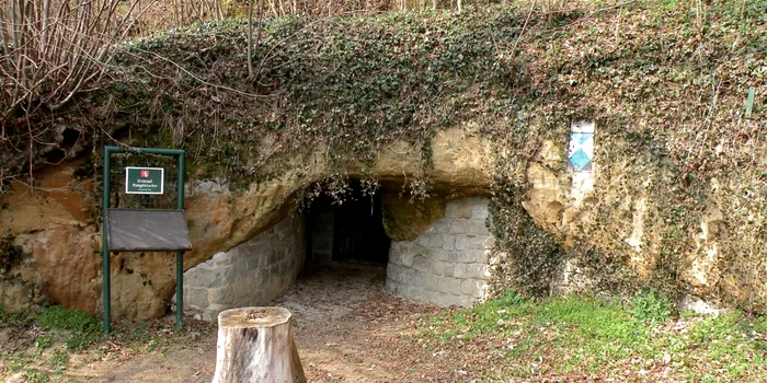 Un tunel care aparține de unul dintre cele mai enigmatice fenomene arheologice ale Europei medievale, descoperit în Germania