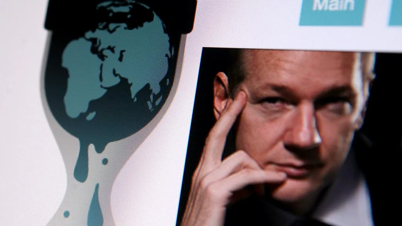 julian assange_shutterstock_66655795_descoperă 