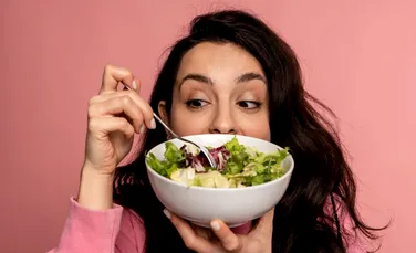 Vegetarienii au șanse mai mici să atingă vârsta de 100 de ani, indică un studiu