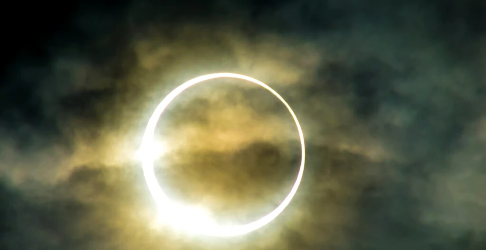 Cum să urmărești eclipsa solară hibridă din 20 aprilie? Va putea fi văzută doar din două locuri de pe Pământ
