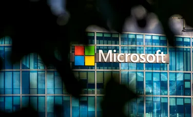 Microsoft plănuiește să investească 80 miliarde de dolari pentru inteligența artificială în 2025
