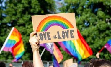 ONU transmite că legile anti-LGBTQ+ împiedică eliminarea HIV și SIDA