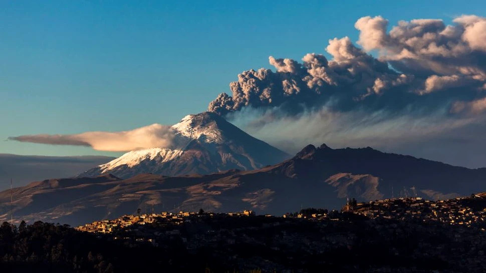Urmele uneia dintre cele mai longevive erupţii din istoria Pământului, care a avut efecte catastrofale, au fost descoperite recent
