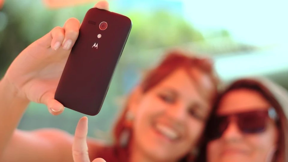 Selfie-urile sunt mult mai periculoase decât rechinii