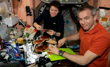 Alimentele interzise pe Stația Spațială Internațională. Ce au și nu au voie să mănânce astronauții?