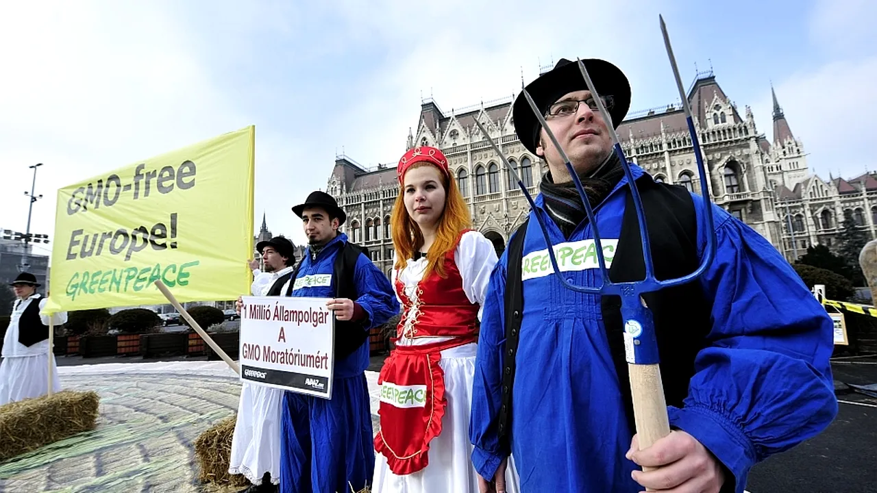 1-greenpeace-anti-gmo 