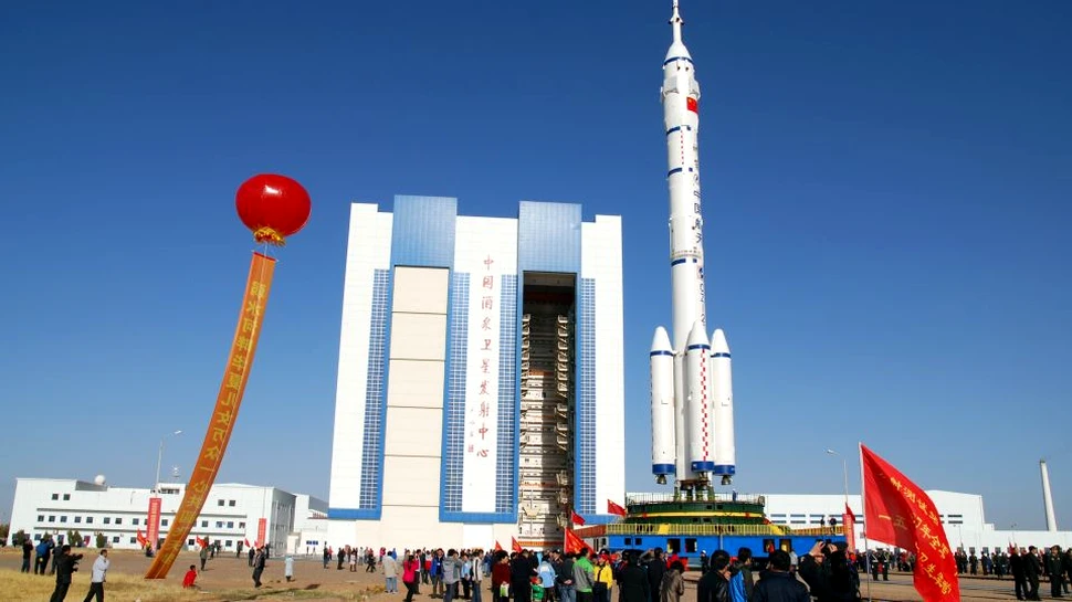 China lansează prima sa navă spaţială de marfă