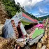 O femeie a fost găsită în viață după 10 zile printre ruinele din Nepal