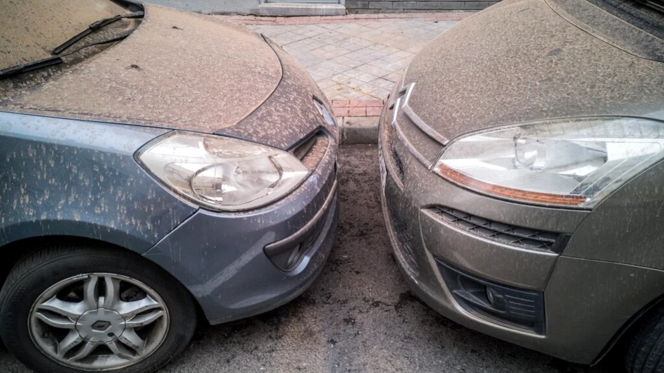 Praful saharian ajunge din nou în România, avertizează meteorologii